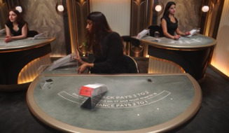 Live Table