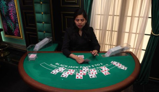 Live Table