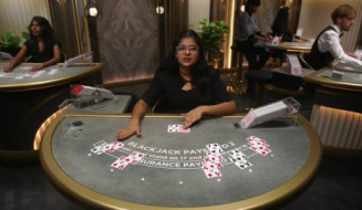 Live Table