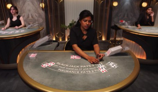 Live Table