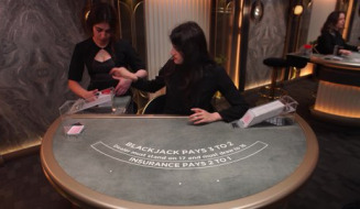 Live Table