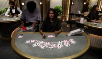 Live Table