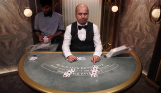 Live Table
