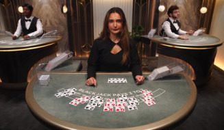Live Table
