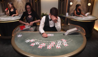 Live Table