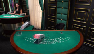 Live Table
