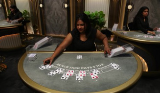 Live Table
