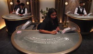 Live Table