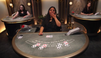 Live Table