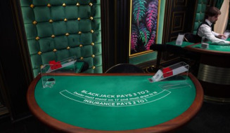 Live Table
