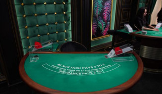 Live Table
