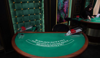 Live Table