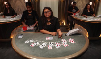 Live Table